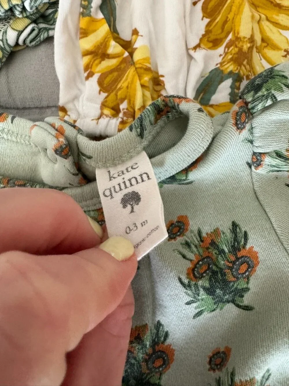 Kate Quinn - 0-3mo bundle of 3 rompers - Picture 2 of 2